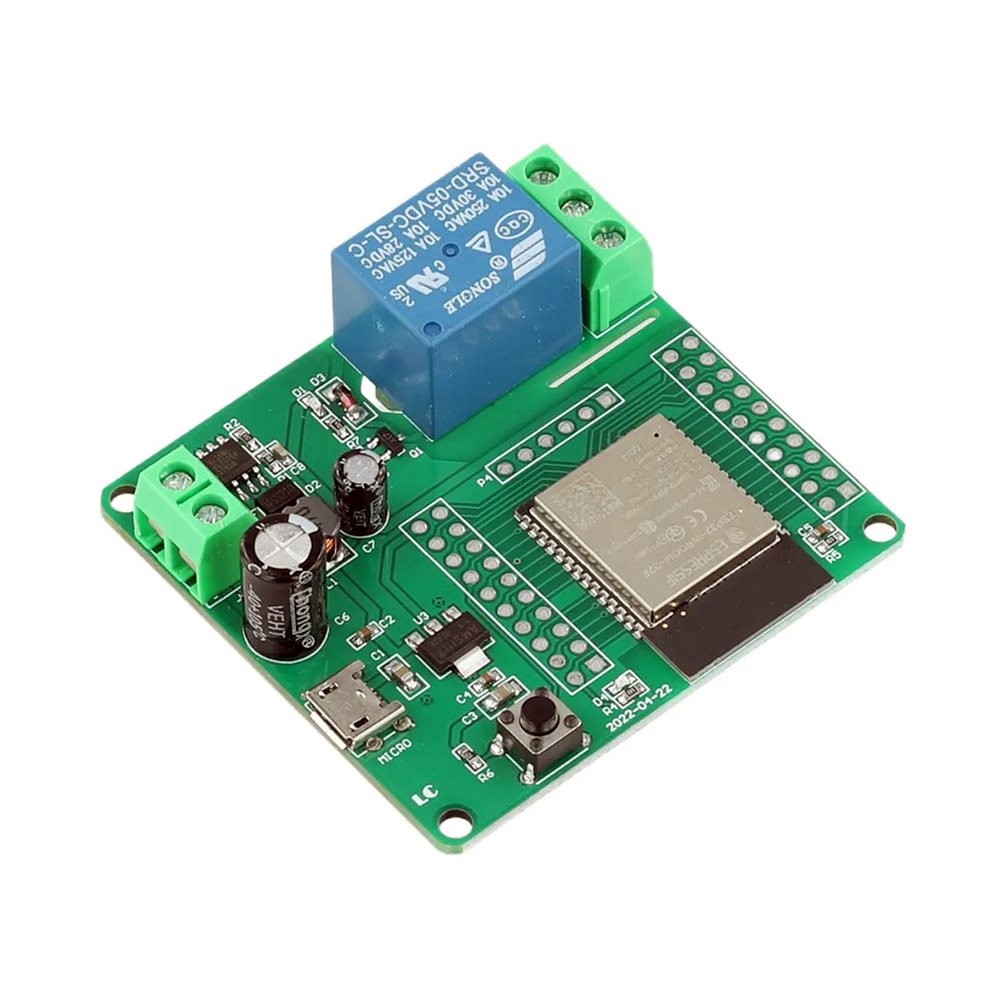 ESP32 с реле на плате